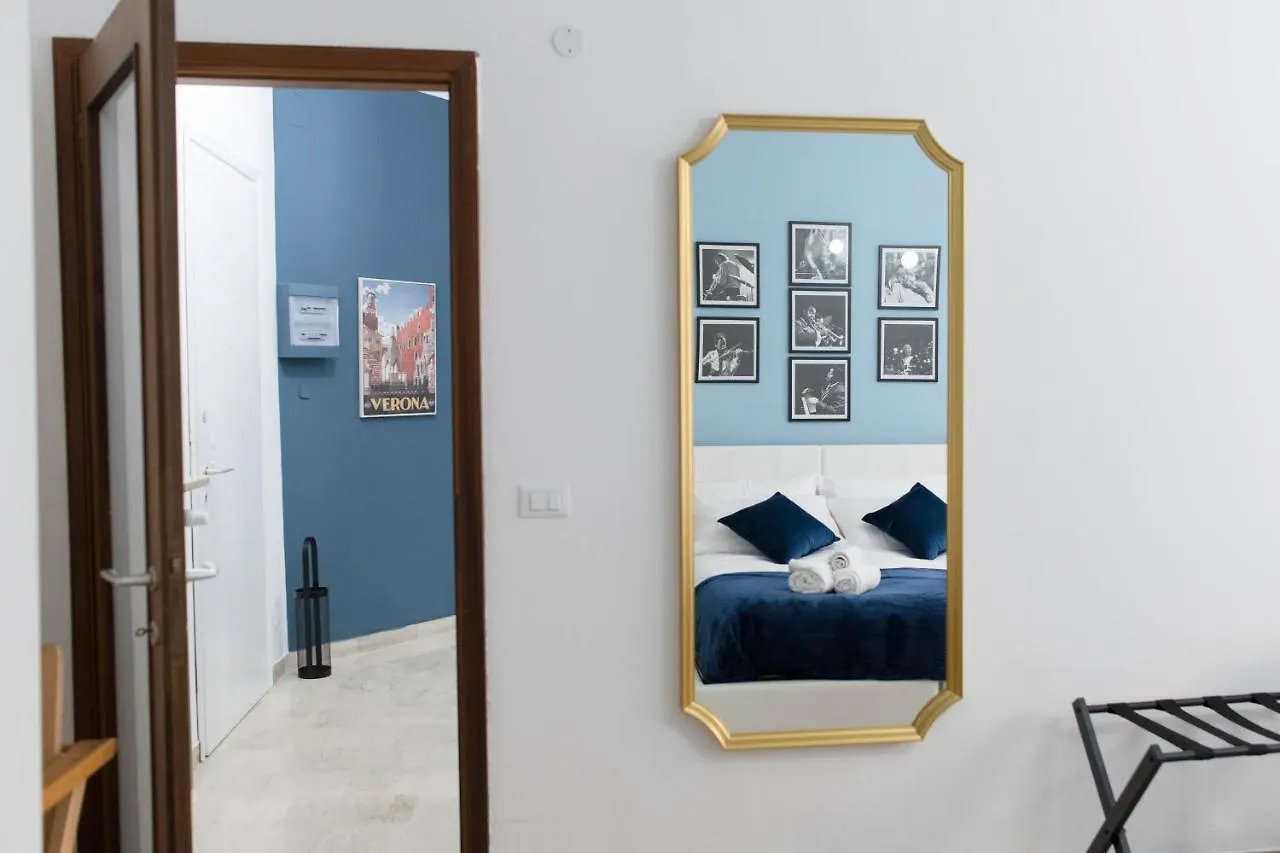 L'Attimo Guesthouse Verona Italia